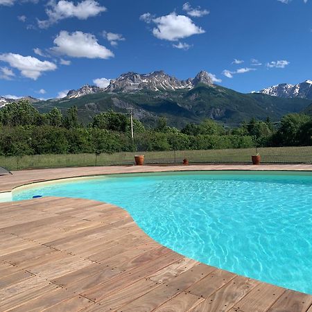 L'Escale En Ubaye Bed and Breakfast Saint-Pons  Buitenkant foto